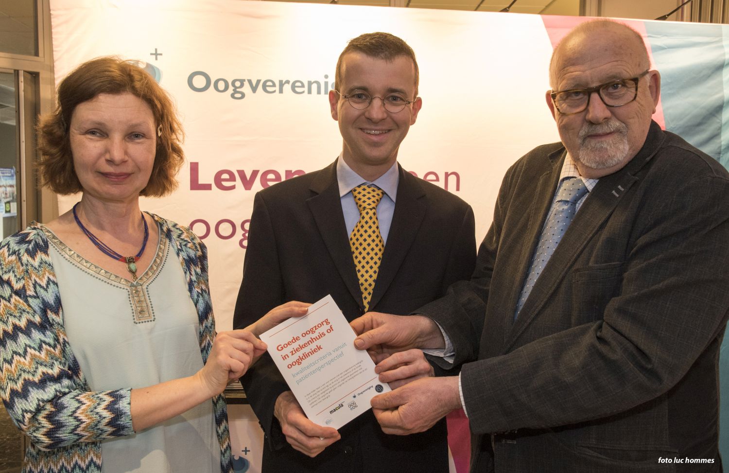 Uitreiking Kwaliteitscriteria goede oogzorg, onderdeel van het samenwerkingsproject Voucherproject Oog 2013-2015