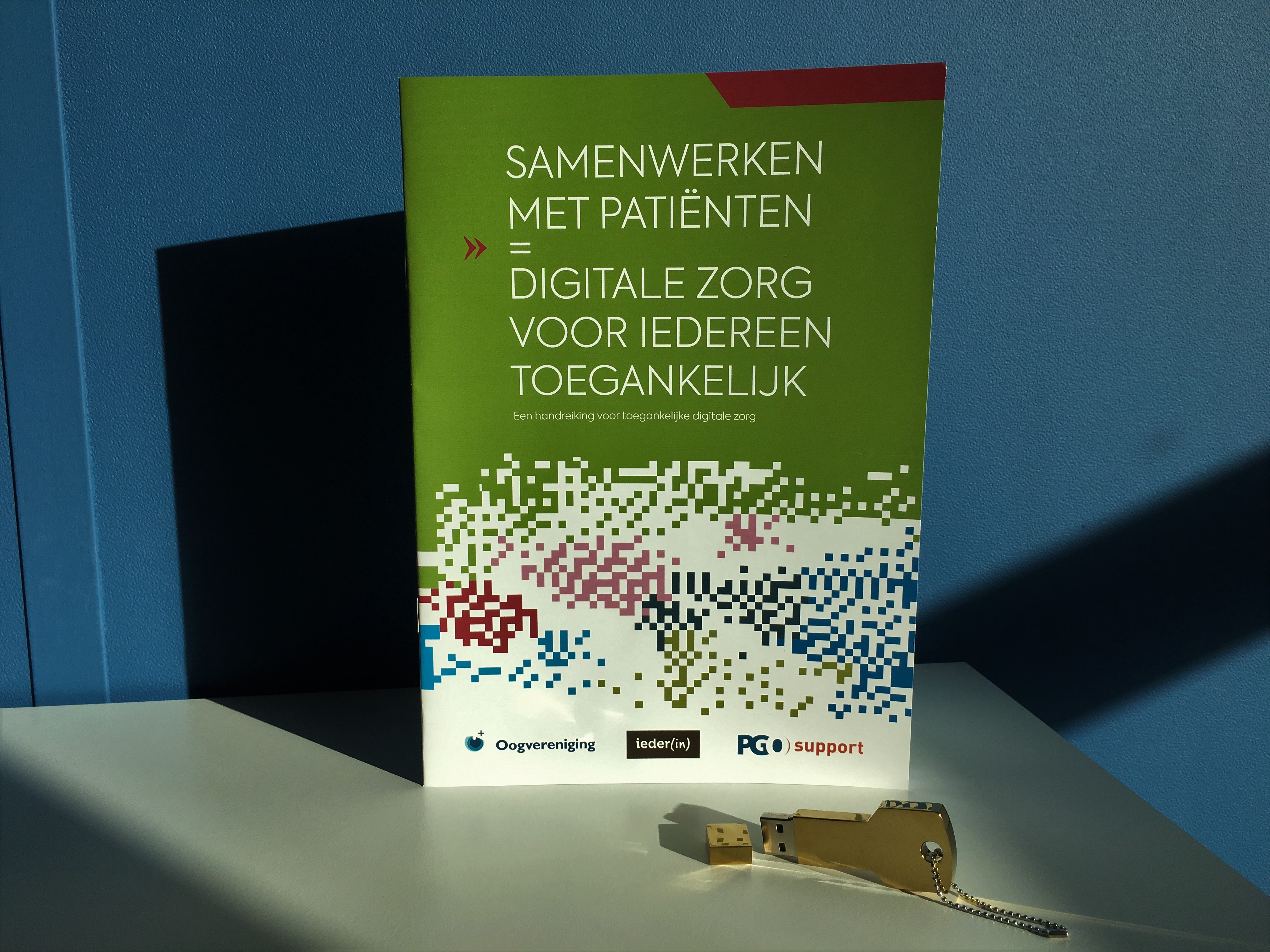 Foto Brochure digitale zorg voor iedereen toegankelijk