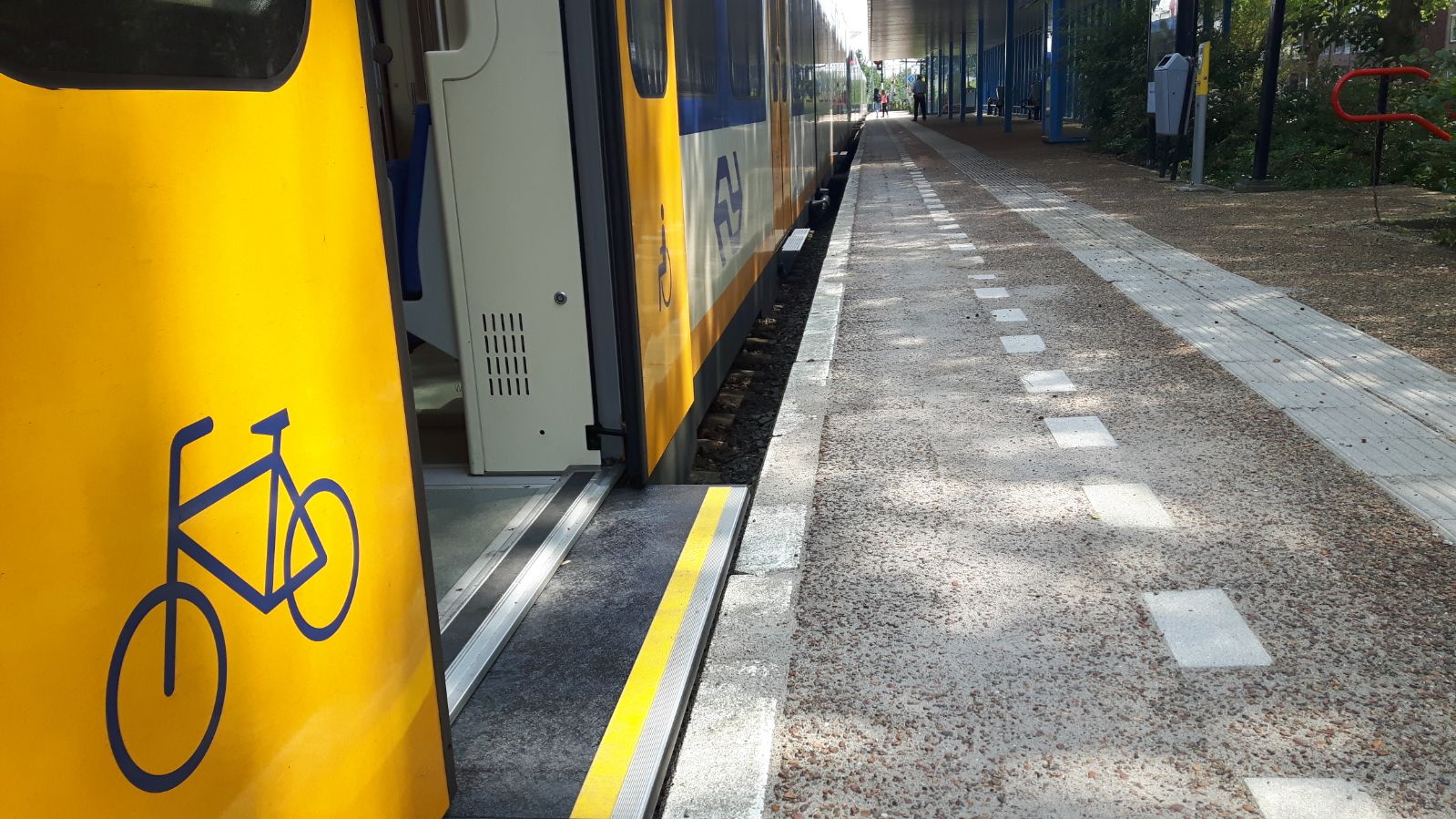Sprinter met uitschuiftrede