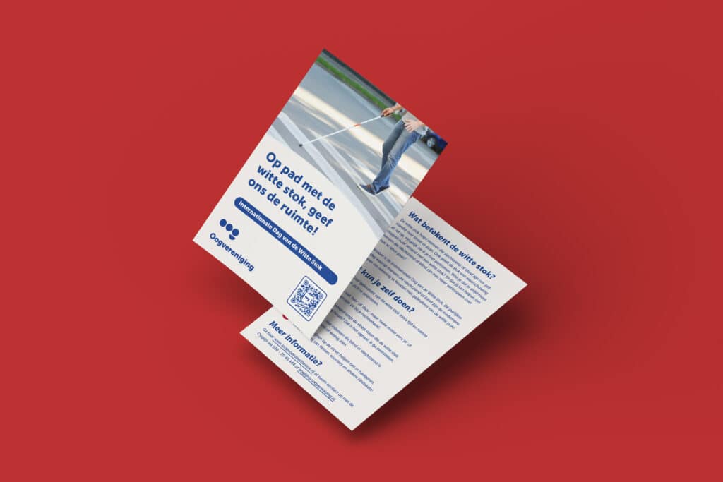 De voor- en achterkant van de flyer van de Dag van de Witte Stok